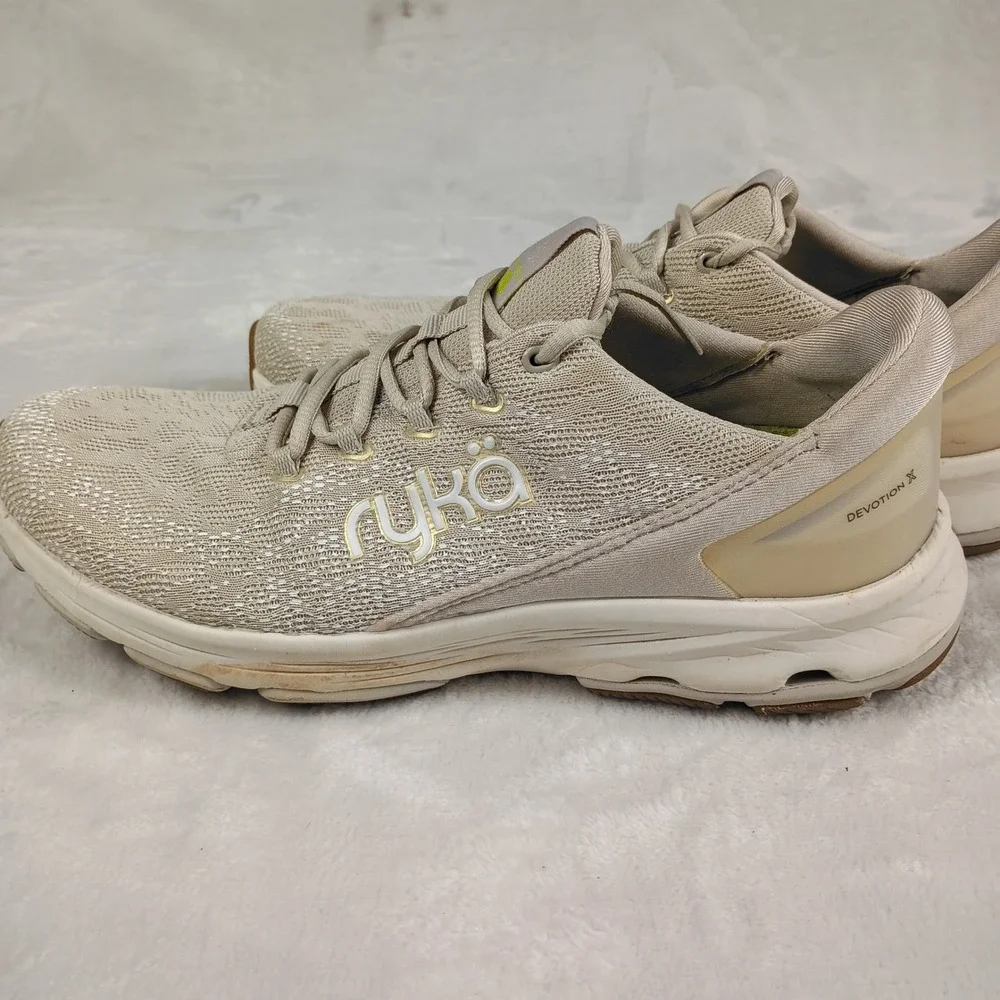 Ryka Walking Sneakers Womens 9.5M Beige Mesh Lace Up RE-ZORB‎ Cushion